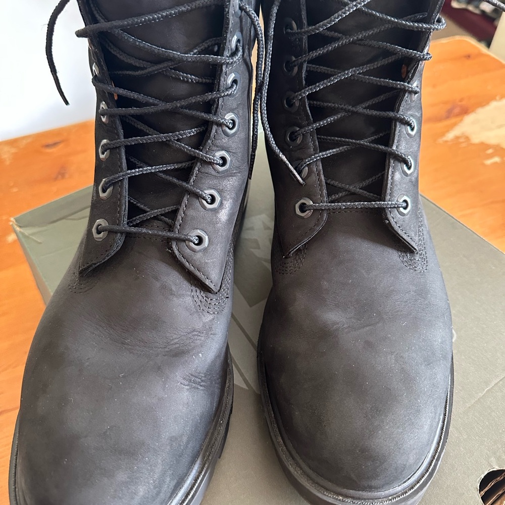 Timberland Men's Black Nubuck Boots